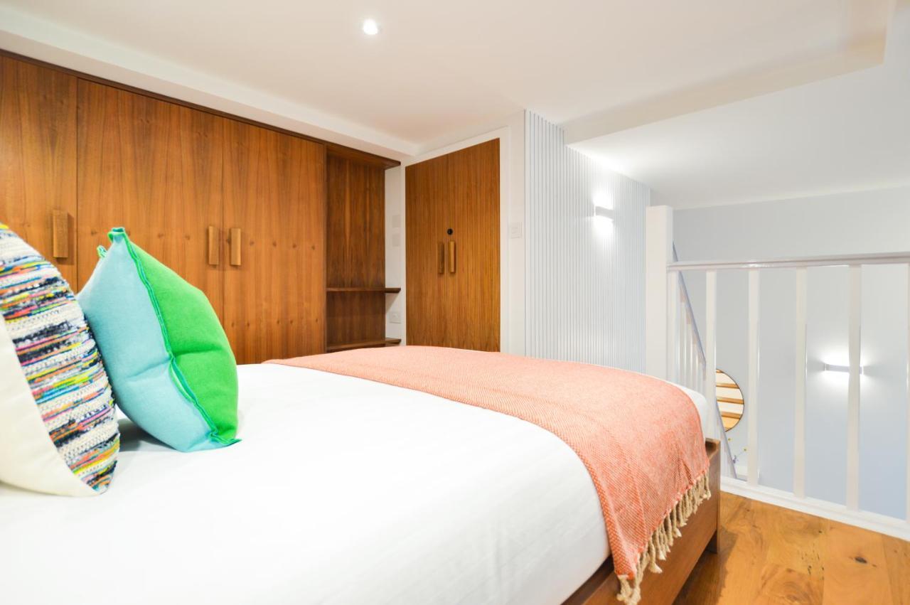 Spacious West Hampstead Apartment With Mezzanine Bedroom By Concept Apartments Londyn Zewnętrze zdjęcie